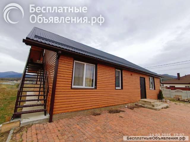 Дом Интернациональная (Орлиное)