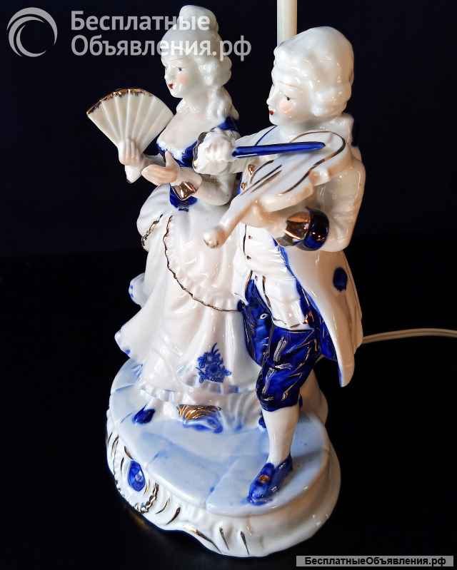 Настольная лампа фарфор