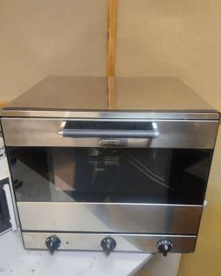 Конвекционная печь Smeg Б/У