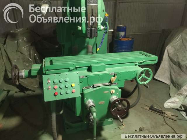 Станок вертикальный консольно-фрезерный 6Т12 продам, Владивосток