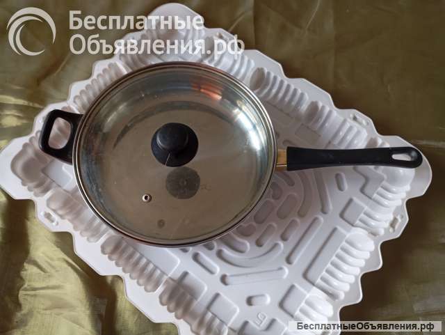 Сковорода с крышкой прозрачной