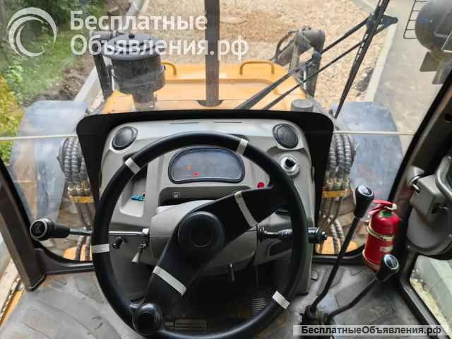 Экскаватор-погрузчик Bizon 888 в лизинг. Химки.