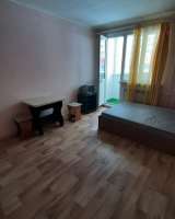 Сдaм квартиру-студию по ул.Светлая 11 на длит.срок