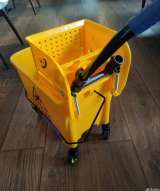 Ведро на мытья полов на колёсах