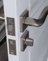 Установка дверей любой категории