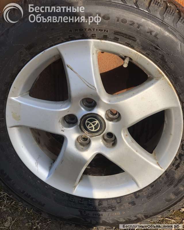 Шины шипы на дисках Nokian 215/65 R-16