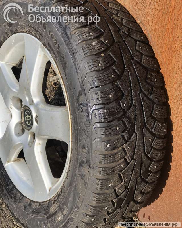 Шины шипы на дисках Nokian 215/65 R-16