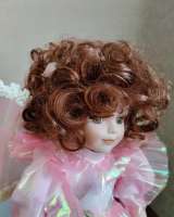 Кукла фарфоровая коллекция "Маленькая королева"