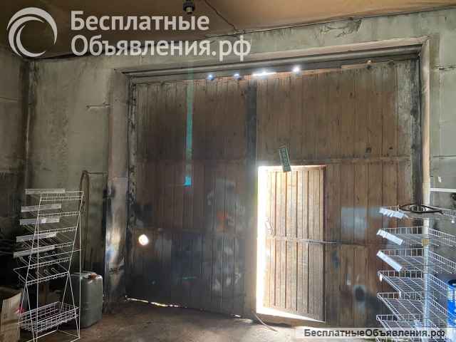 Нежилое помещение (наименование: помещение гаража) площадью 63.8 кв.м.