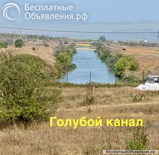 Участок на берегу озера