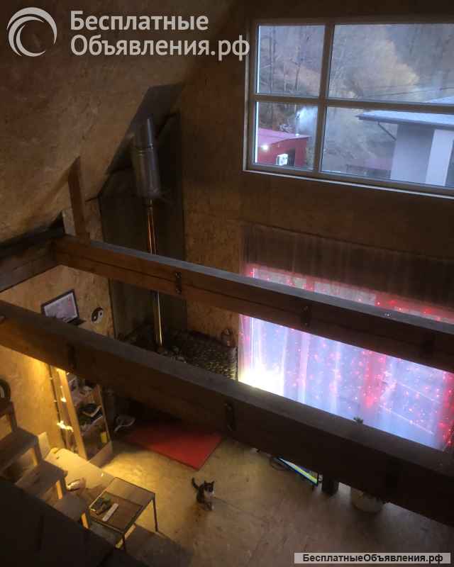 Дом с земельным участком