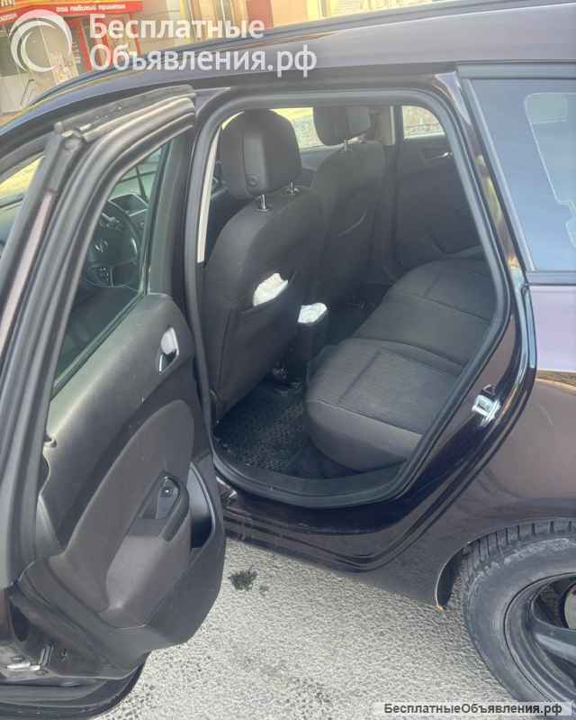 Опель астра j 2013 год 1.6 двс