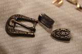Комплект фурнитуры для ремня. Набор Пряжка + шлевка + наконечник