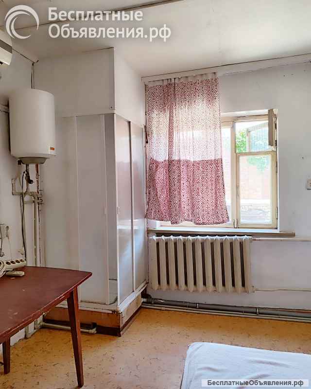 Часть дома в Центре 33м, участок 1,6сот. Хозяин. 2500т.р. Торг