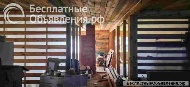 Дом у хвойного леса в Пушкинских горах Псковской области