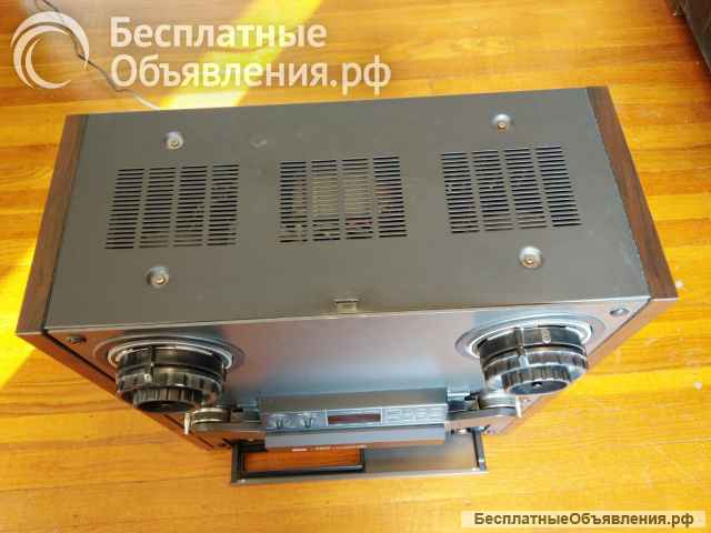 Японский винтажный магнитофон Акай 747 dbx