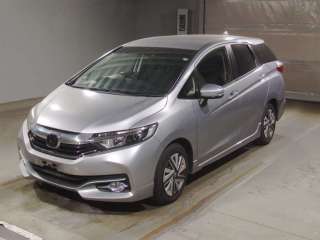 Универсал Honda Shuttle кузов GK8 модификация G Honda Sensing