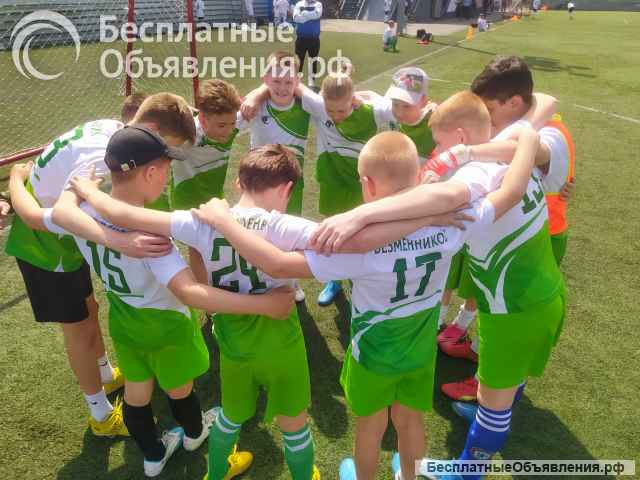 Преподаватель (детский тренер по футболу)