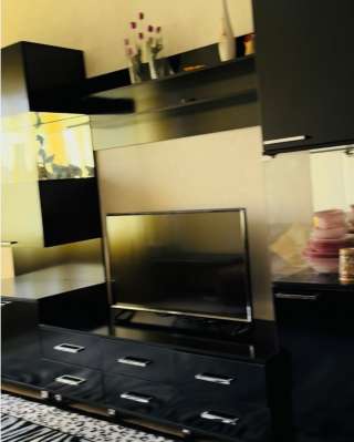 1 квартиру улучшенной планировки