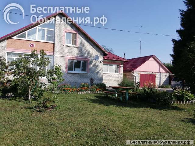 Котедж на 3х уровнях.1 2 этажи жилые-150м2 и цокольный этаж под всем домом.