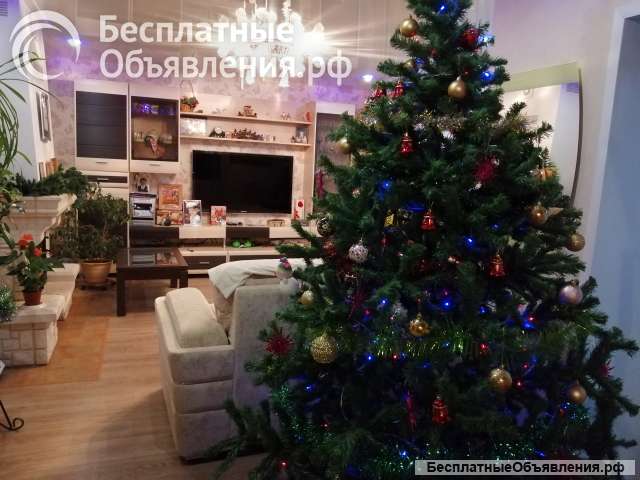 Котедж на 3х уровнях.1 2 этажи жилые-150м2 и цокольный этаж под всем домом.