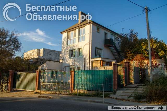 2й и 3-й этаж. в доме Севастополь (ул. Громова)
