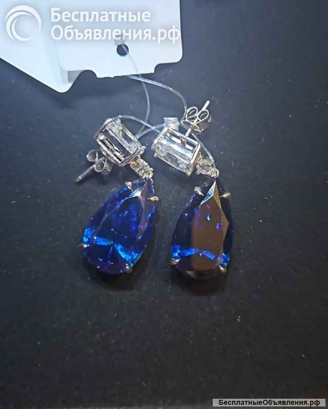 Колье, серьги из выращенных бриллиантов