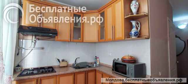 3 комнатная квартира, по недельно в самом центре Бендер