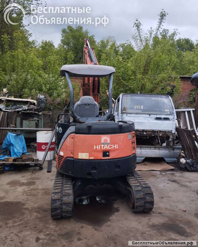 Гусеничный мини-экскаватор HITACHI ZX30U-3