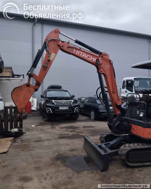 Гусеничный мини-экскаватор HITACHI ZX30U-3