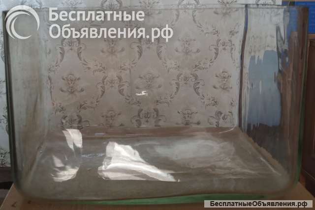 Полностью стеклянный аквариум (сплошной) объемом 11 литров