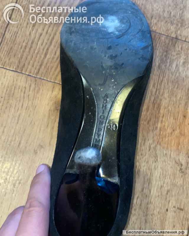 Б/у туфли недорого (торг уместен)