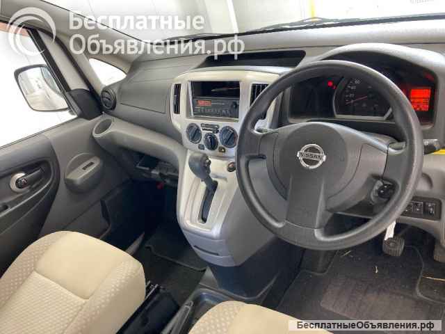 Минивэн 6 мест Nissan NV200 кузов M20 модификация 16X-2R Cab пассажир инвалид колясочник пандус