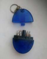 Брелок-мультитул с набором отверток