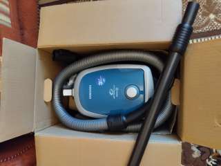 Пылесос Samsung air track plus 1800 w