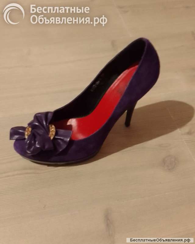 Лабутены от Валентино бу