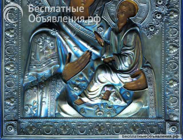 Старинная икона Матери Божией «Тихвинская» в окладе из серебра «84». Санкт-Петербург, 1795-1826 гг.