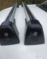 Дуги на багажник, поперечны штатные на крышу на опель оригинальные. Дуги, поперечны штатные