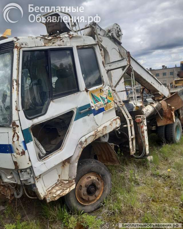 Автобуровая MITSUBISHI FUSO