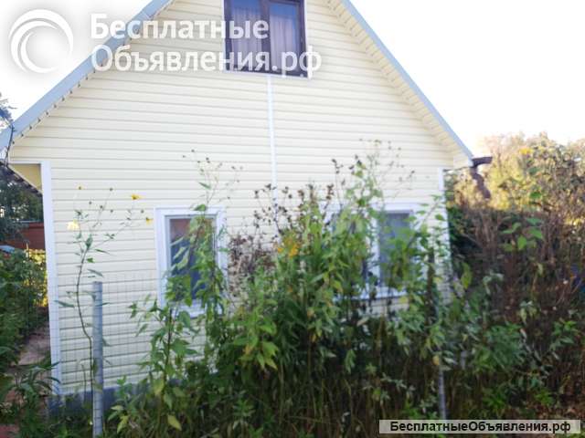 Дачный дом с участком