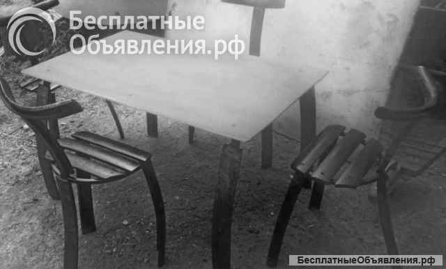 Стол и кресла ручной работы