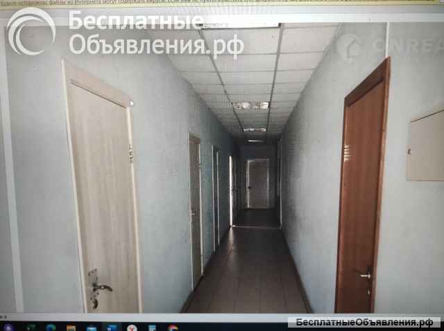 Производственное здание и участок