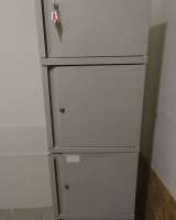 Шкаф металлический практика