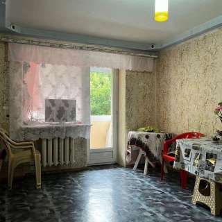 2-х ком. квартира пл.42 кв.м., 3/4, Пятигорск, площадь Ленина 4