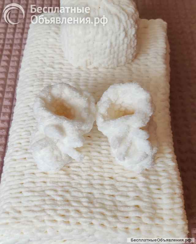 Плед вязаный ручной работы