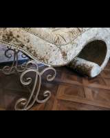 Кушетка трон, лампа в салон