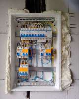 Ваш надежный электрик 24/7 Гарантия 3 года