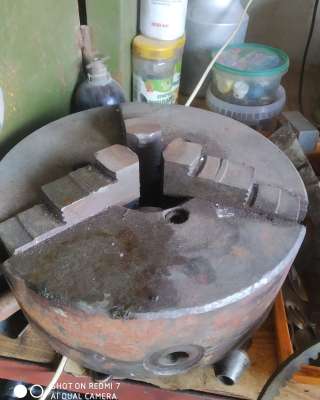 Токарный патрон