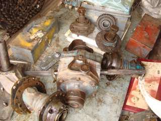 На Т-40 - запчасти на мост передний на трактор