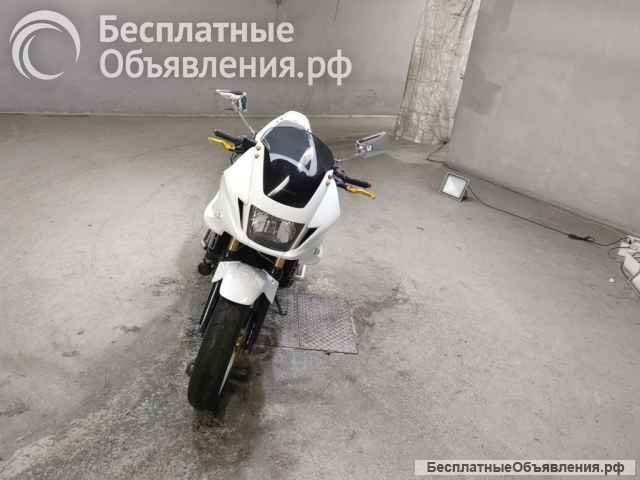 Мотоцикл naked bike Honda CB600F S Hornet рама PC34 модификация нэйкед байк среднекубатурный спортив